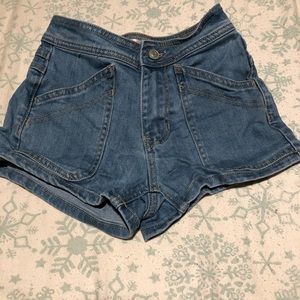 Lottie moss jean short